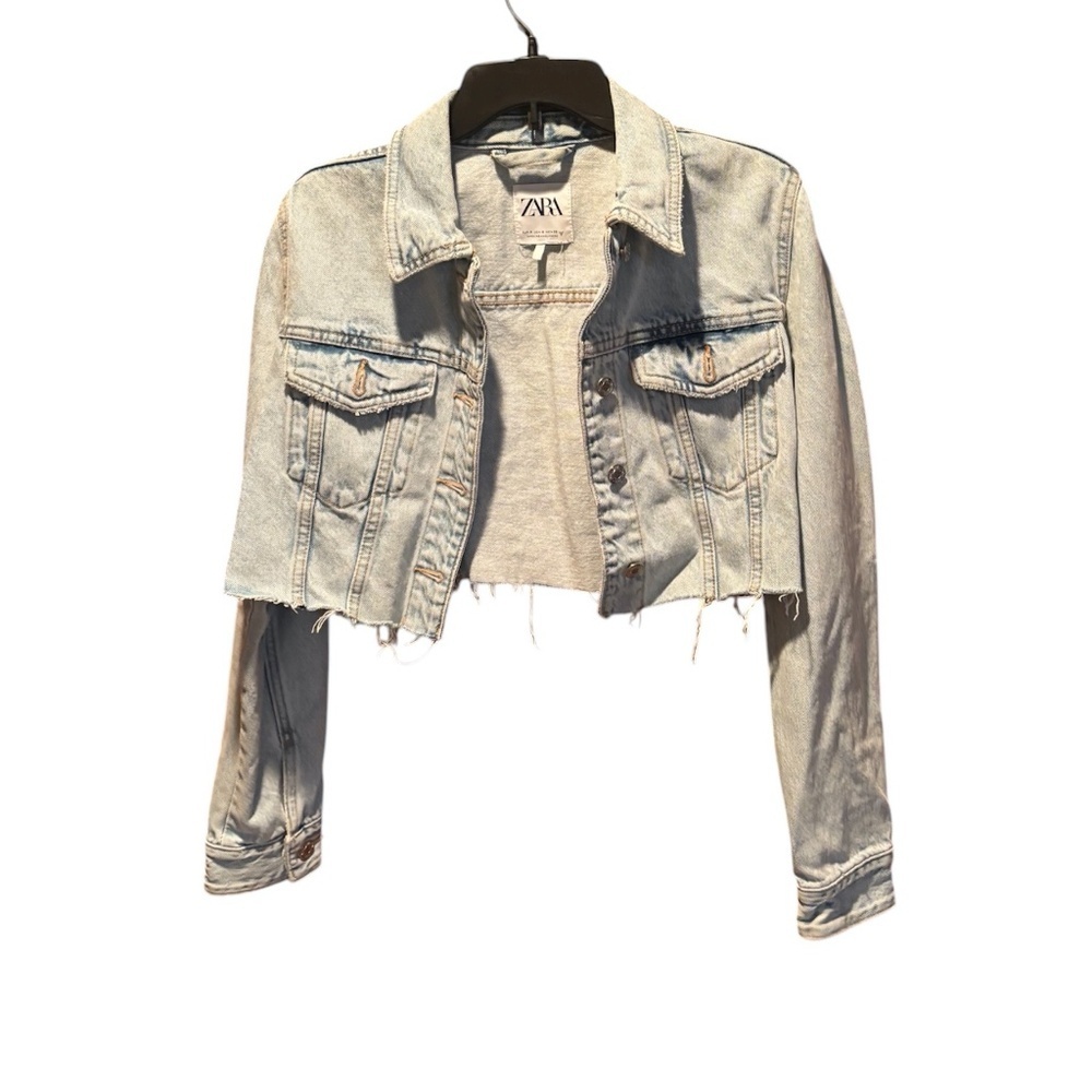 Zara Women's Cropped Denim Jacket Small